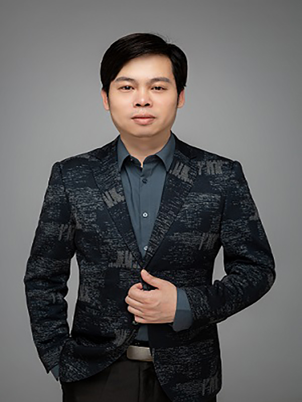 董杰